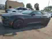 2018 Chevrolet Camaro 2SS с VIN 1G1FH3D7XJ0170422, выставлен на аукционе Copart как лот 59110915 с пробегом 24 906 миль миль и Списание • Salvage title. История ставок и продаж доступна на DreamBid. Изображение 1.