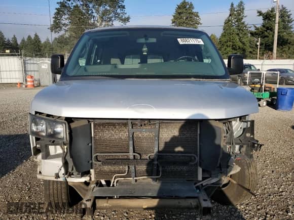 2017 Chevrolet Express Passenger LT with VIN 1GAZGPFG3H1108188, listed as a Copart auction lot 80821115 with 86,586 mi miles and Non repairable. Bid and sale history available at DreamBid. Image 5.