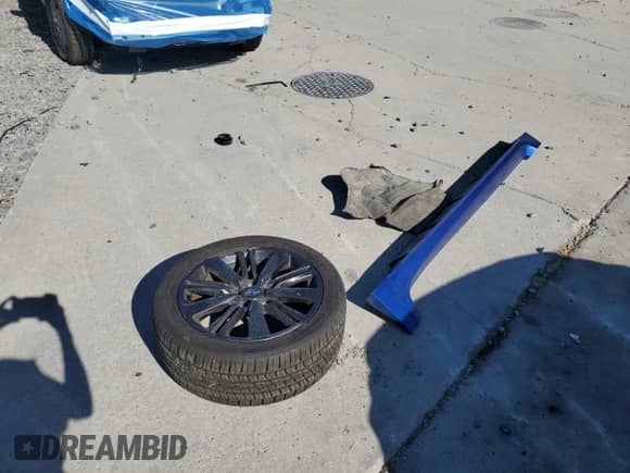 2015 Subaru WRX Premium z VIN JF1VA1D69F8826031, wystawiony jako Copart lot #81073975 z przebiegiem 69 233 mil mil oraz Szkoda całkowita • Salvage title. Historia ofert i sprzedaży dostępna na DreamBid. Obrazek 12.