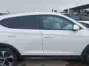 2016 Hyundai Tucson Limited z VIN KM8J33A23GU263319, wystawiony jako IAAI lot #42714532 z przebiegiem Nie podano mil oraz . Historia ofert i sprzedaży dostępna na DreamBid. Obrazek 13.