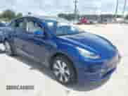 2020 Tesla Model Y Long Range with VIN 5YJYGDEE8LF040956, listed as a IAAI auction lot 42985146 with Not provided miles and . Bid and sale history available at DreamBid. Image 1.