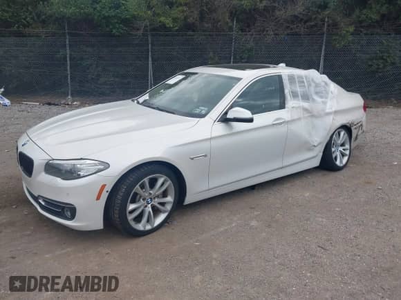 2016 BMW 5 Series 535i with VIN WBA5B1C59GG134789, listed as a IAAI auction lot 43461742 with 52,508 mi miles and . Bid and sale history available at DreamBid. Image 2.