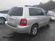 2005 Toyota Highlander с VIN JTEEP21A350116154, выставлен на аукционе IAAI как лот 43294830 с пробегом 160 256 миль миль и . История ставок и продаж доступна на DreamBid. Изображение 4.