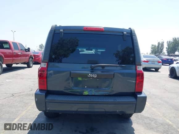 2007 Jeep Commander Sport with VIN 1J8HH48KX7C548033, listed as a IAAI auction lot 42555217 with 213,236 mi miles and . Bid and sale history available at DreamBid. Image 16.