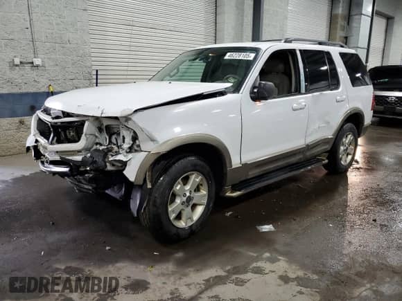 2003 Ford Explorer with VIN 1FMZU84K33ZB53800, listed as a Copart auction lot 46228105 with 185,178 mi miles and Non repairable. Bid and sale history available at DreamBid. Image 1.