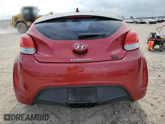 2015 Hyundai Veloster RE:FLEX with VIN KMHTC6AD2FU223355, listed as a Copart auction lot 54915555 with 62,165 mi miles and Salvage title. Bid and sale history available at DreamBid. Image 6.