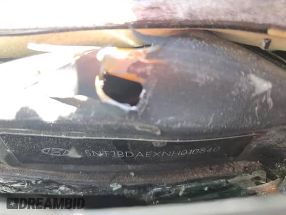 2022 Hyundai Santa Cruz SEL z VIN 5NTJBDAEXNH010840, wystawiony jako Copart lot #67971455 z przebiegiem Nie podano mil oraz Szkoda całkowita • Salvage title. Historia ofert i sprzedaży dostępna na DreamBid. Obrazek 12.