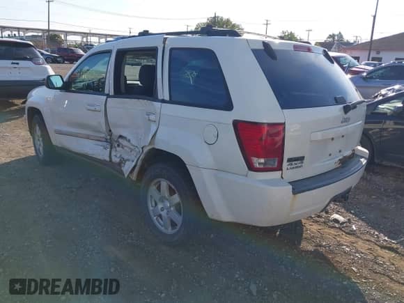 2010 Jeep Grand Cherokee Laredo с VIN 1J4PR4GK7AC148689, выставлен на аукционе IAAI как лот 43184595 с пробегом 162 365 миль миль и . История ставок и продаж доступна на DreamBid. Изображение 3.