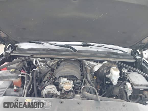 2015 Chevrolet Tahoe LT z VIN 1GNSKBKC2FR728646, wystawiony jako IAAI lot #42914435 z przebiegiem 137 284 mil mil oraz . Historia ofert i sprzedaży dostępna na DreamBid. Obrazek 10.