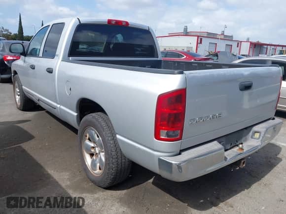 2002 Dodge 1500 с VIN 1D7HA18Z32S724643, выставлен на аукционе IAAI как лот 43441457 с пробегом 184 743 миль миль и . История ставок и продаж доступна на DreamBid. Изображение 3.