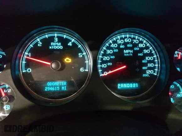 2008 Chevrolet Tahoe 3LT с VIN 1GNFK13088J108952, выставлен на аукционе Copart как лот 69405145 с пробегом 294 615 миль миль и Списание • Salvage title. История ставок и продаж доступна на DreamBid. Изображение 9.