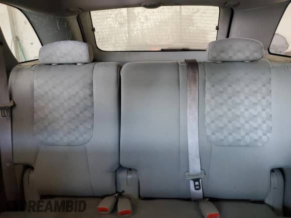 2006 Chevrolet Equinox LT с VIN 2CNDL63F566141749, выставлен на аукционе Copart как лот 71999485 с пробегом 109 442 миль миль и Списание • Salvage title. История ставок и продаж доступна на DreamBid. Изображение 10.