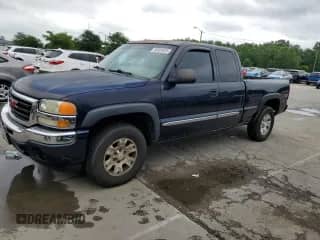 2005 GMC Sierra 1500 SLE с VIN 1GTEK19B25E342814, выставлен на аукционе Copart как лот 63089625 с пробегом 183 931 миль миль и На запчасти • Non repairable. История ставок и продаж доступна на DreamBid. Изображение 1.