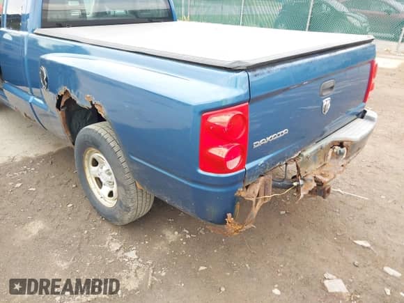 2006 Dodge Dakota ST с VIN 1D7HE22K46S609559, выставлен на аукционе IAAI как лот 43273692 с пробегом 105 682 миль миль и . История ставок и продаж доступна на DreamBid. Изображение 6.
