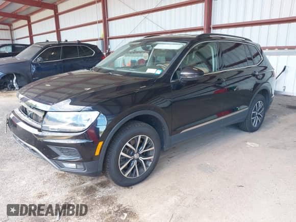 2020 Volkswagen Tiguan SE с VIN 3VV2B7AXXLM004244, выставлен на аукционе IAAI как лот 43033034 с пробегом 55 142 миль миль и . История ставок и продаж доступна на DreamBid. Изображение 2.