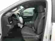 2023 Chevrolet Silverado 1500 z VIN 1GCPADE86PZ321242, wystawiony jako Copart lot #77026824 z przebiegiem 7 400 mil mil oraz Szkoda całkowita • Salvage title. Historia ofert i sprzedaży dostępna na DreamBid. Obrazek 7.