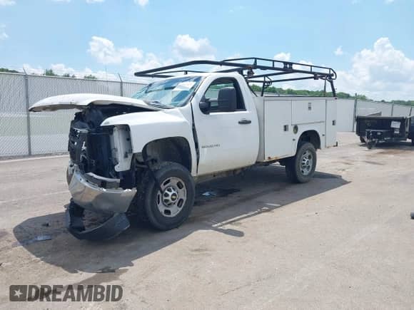 2011 Chevrolet Silverado 2500HD Work Truck with VIN 1GB0CVCG2BF138236, listed as a IAAI auction lot 42267621 with Not provided miles and . Bid and sale history available at DreamBid. Image 2.