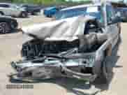 2004 Chevrolet Silverado 2500 LT с VIN 1GCGC23U44F218820, выставлен на аукционе IAAI как лот 42670915 с пробегом Не указан миль и . История ставок и продаж доступна на DreamBid. Изображение 6.