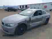 2007 BMW 3 Series 328i z VIN WBAWB33517PV72190, wystawiony jako IAAI lot #42896035 z przebiegiem 212 613 mil mil oraz . Historia ofert i sprzedaży dostępna na DreamBid. Obrazek 18.