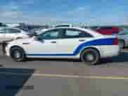 2013 Chevrolet Caprice Police Police с VIN 6G1MK5U26DL820460, выставлен на аукционе IAAI как лот 43417583 с пробегом 98 136 миль миль и . История ставок и продаж доступна на DreamBid. Изображение 14.