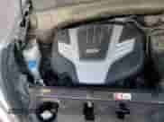 2018 Hyundai Santa Fe SE z VIN KM8SM4HF1JU269790, wystawiony jako Copart lot #81136895 z przebiegiem 51 223 mil mil oraz Szkoda całkowita • Salvage title. Historia ofert i sprzedaży dostępna na DreamBid. Obrazek 16.