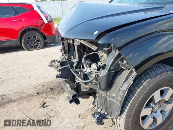 2012 Nissan Frontier SL с VIN 1N6AD0EV0CC403800, выставлен на аукционе IAAI как лот 43059921 с пробегом 129 130 миль миль и . История ставок и продаж доступна на DreamBid. Изображение 6.