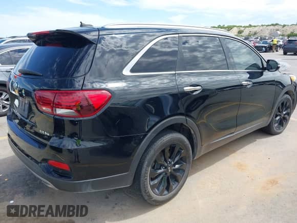 2020 Kia Sorento EX with VIN 5XYPH4A57LG706518, listed as a IAAI auction lot 42309723 with 85,665 mi miles and . Bid and sale history available at DreamBid. Image 4.
