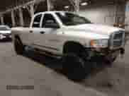 2004 Dodge 3500 SLT с VIN 3D7LU38C24G273384, выставлен на аукционе IAAI как лот 41296748 с пробегом 210 825 миль миль и . История ставок и продаж доступна на DreamBid. Изображение 1.