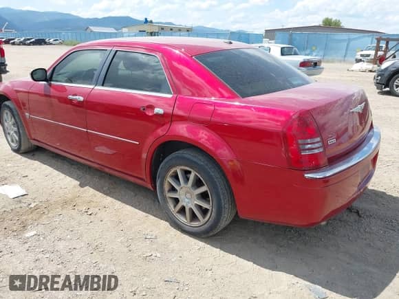 2007 Chrysler 300 C with VIN 2C3KK63H67H827549, listed as a IAAI auction lot 42590476 with 216,263 mi miles and . Bid and sale history available at DreamBid. Image 3.