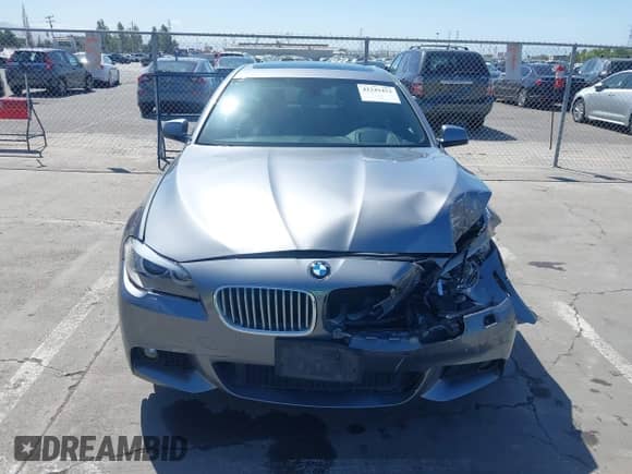 2013 BMW 5 Series 550i с VIN WBAFR9C53DDX80728, выставлен на аукционе IAAI как лот 42245452 с пробегом 84 002 миль миль и . История ставок и продаж доступна на DreamBid. Изображение 12.