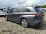 2025 Toyota Sienna Limited с VIN 5TDZSKFC6SS157594, выставлен на аукционе Copart как лот 62633325 с пробегом 30 494 миль миль и Списание • Salvage title. История ставок и продаж доступна на DreamBid. Изображение 2.