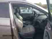 2014 Hyundai Santa Fe z VIN 5XYZUDLB3EG228902, wystawiony jako IAAI lot #43337015 z przebiegiem 109 402 mil mil oraz . Historia ofert i sprzedaży dostępna na DreamBid. Obrazek 5.
