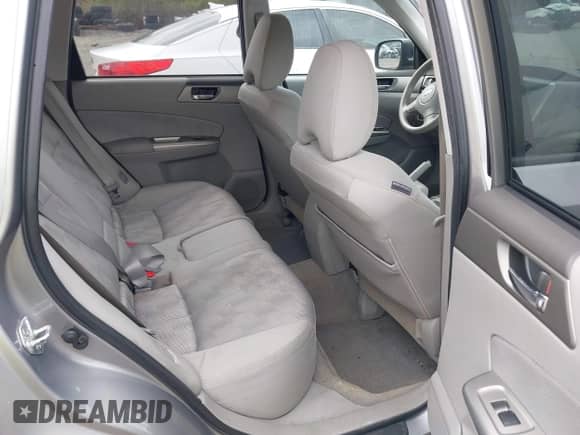 2009 Subaru Forester X with VIN JF2SH63619H725806, listed as a IAAI auction lot 42459142 with 179,985 mi miles and . Bid and sale history available at DreamBid. Image 8.