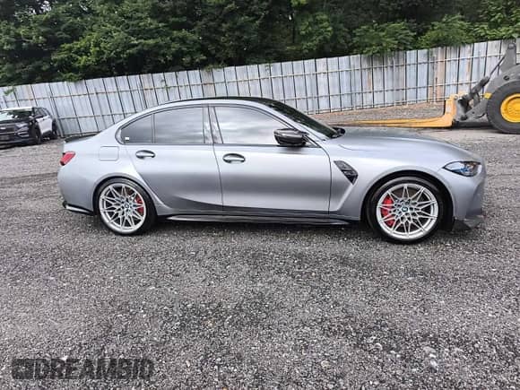 2024 BMW M3 Competition xDrive с VIN WBS43AY00RFS31132, выставлен на аукционе Copart как лот 67287745 с пробегом 19 001 миль миль и Чистый • Clean title. История ставок и продаж доступна на DreamBid. Изображение 14.