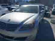 2014 Hyundai Equus Signature z VIN KMHGH4JH1EU073912, wystawiony jako IAAI lot #41672671 z przebiegiem 168 197 mil mil oraz . Historia ofert i sprzedaży dostępna na DreamBid. Obrazek 17.