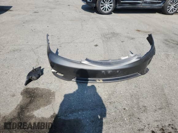 2006 Toyota Camry STD с VIN JTDBE32KX63057064, выставлен на аукционе Copart как лот 87117575 с пробегом 228 136 миль миль и Списание • Salvage title. История ставок и продаж доступна на DreamBid. Изображение 12.
