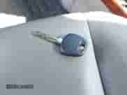 2005 Toyota Camry XLE с VIN 4T1BF30K25U604039, выставлен на аукционе IAAI как лот 43139598 с пробегом 271 651 миль миль и . История ставок и продаж доступна на DreamBid. Изображение 11.