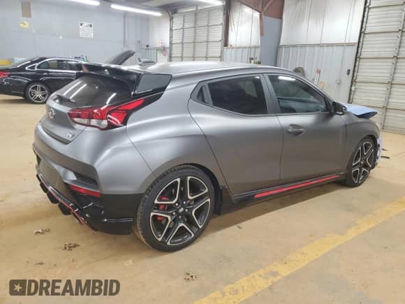 2022 Hyundai Veloster z VIN KMHT36AH1NU012200, wystawiony jako Copart lot #65205535 z przebiegiem 39 074 mil mil oraz Szkoda całkowita • Salvage title. Historia ofert i sprzedaży dostępna na DreamBid. Obrazek 3.