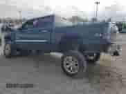 2005 GMC Sierra 1500 SLE z VIN 2GTEK13T551183872, wystawiony jako Copart lot #62696625 z przebiegiem 318 449 mil mil oraz Szkoda całkowita • Salvage title. Historia ofert i sprzedaży dostępna na DreamBid. Obrazek 2.