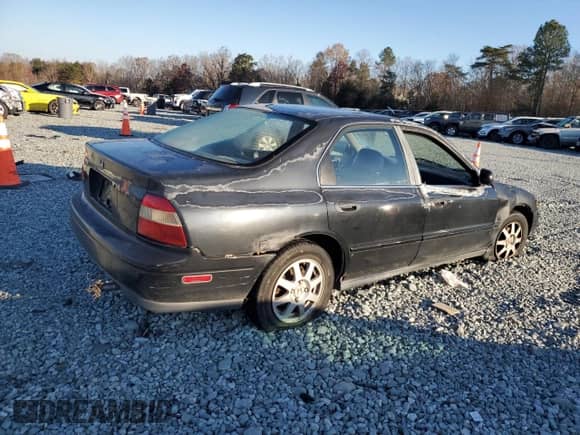 1994 Honda Accord EX z VIN 1HGCD5666RA025696, wystawiony jako Copart lot #82838644 z przebiegiem 269 181 mil mil oraz Szkoda całkowita • Salvage title. Historia ofert i sprzedaży dostępna na DreamBid. Obrazek 3.