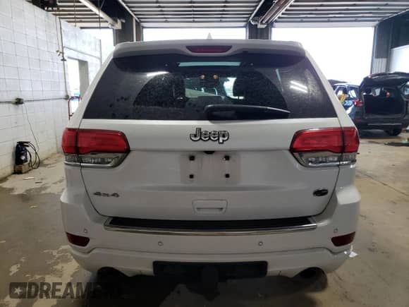 2020 Jeep Grand Cherokee Overland with VIN 1C4RJFCG4LC326287, listed as a Copart auction lot 64046885 with 202,803 mi miles and Salvage title. Bid and sale history available at DreamBid. Image 6.
