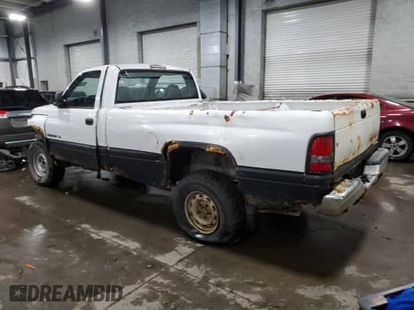1998 Dodge 1500 with VIN 1B7HF16Y6WS747555, listed as a Copart auction lot 83966964 with 200,451 mi miles and Salvage title. Bid and sale history available at DreamBid. Image 2.