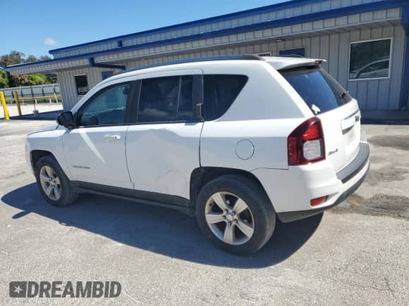 2014 Jeep Compass Sport z VIN 1C4NJDBB4ED773837, wystawiony jako Copart lot #82474845 z przebiegiem 133 337 mil mil oraz Czysty tytuł • Clean title. Historia ofert i sprzedaży dostępna na DreamBid. Obrazek 2.