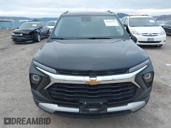 2025 Chevrolet TrailBlazer LT с VIN KL79MRSL4SB118239, выставлен на аукционе IAAI как лот 43422715 с пробегом 25 408 миль миль и . История ставок и продаж доступна на DreamBid. Изображение 12.
