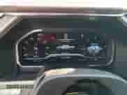 2024 GMC Sierra 1500 Denali z VIN 3GTUUGEL5RG282968, wystawiony jako Copart lot #80407365 z przebiegiem 3 707 mil mil oraz Czysty tytuł • Clean title. Historia ofert i sprzedaży dostępna na DreamBid. Obrazek 9.