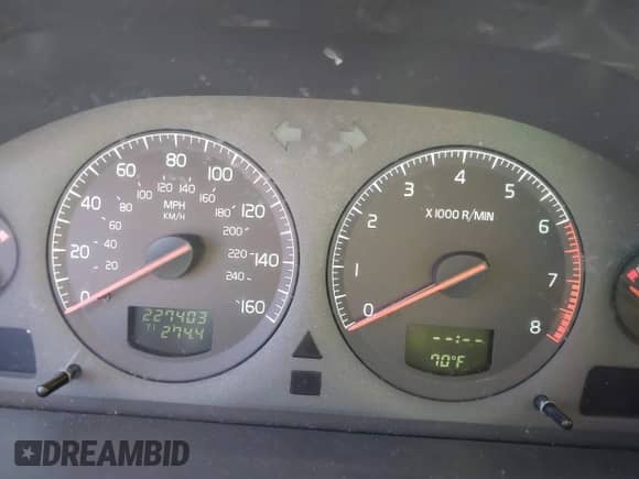 2002 Volvo S60 с VIN YV1RH58D622109553, выставлен на аукционе IAAI как лот 43141011 с пробегом 227 403 миль миль и . История ставок и продаж доступна на DreamBid. Изображение 7.