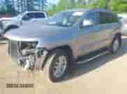 2017 Jeep Grand Cherokee 75th Anniversary z VIN 1C4RJFAG2HC816396, wystawiony jako IAAI lot #42010700 z przebiegiem 109 711 mil mil oraz . Historia ofert i sprzedaży dostępna na DreamBid. Obrazek 18.