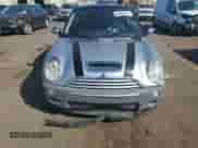 2006 MINI Hardtop S с VIN WMWRE33586TJ37385, выставлен на аукционе Copart как лот 86484315 с пробегом 78 669 миль миль и Списание • Salvage title. История ставок и продаж доступна на DreamBid. Изображение 5.