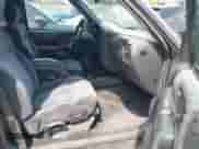 2001 Chevrolet Blazer LT with VIN 1GNDT13W912152984, listed as a IAAI auction lot 42909760 with 257,370 mi miles and . Bid and sale history available at DreamBid. Image 5.