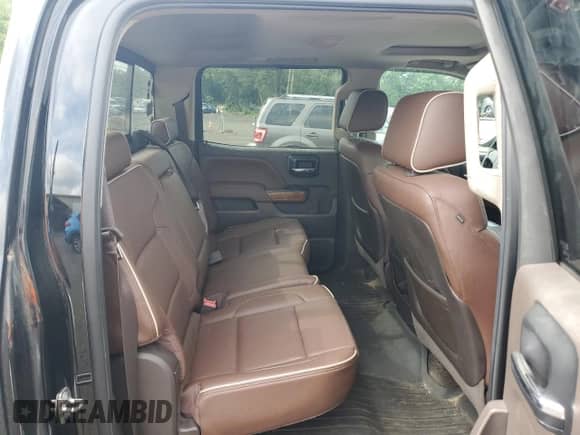 2015 Chevrolet Silverado 1500 High Country с VIN 3GCUKTEJ7FG203454, выставлен на аукционе Copart как лот 63336505 с пробегом 151 704 миль миль и Списание • Salvage title. История ставок и продаж доступна на DreamBid. Изображение 10.